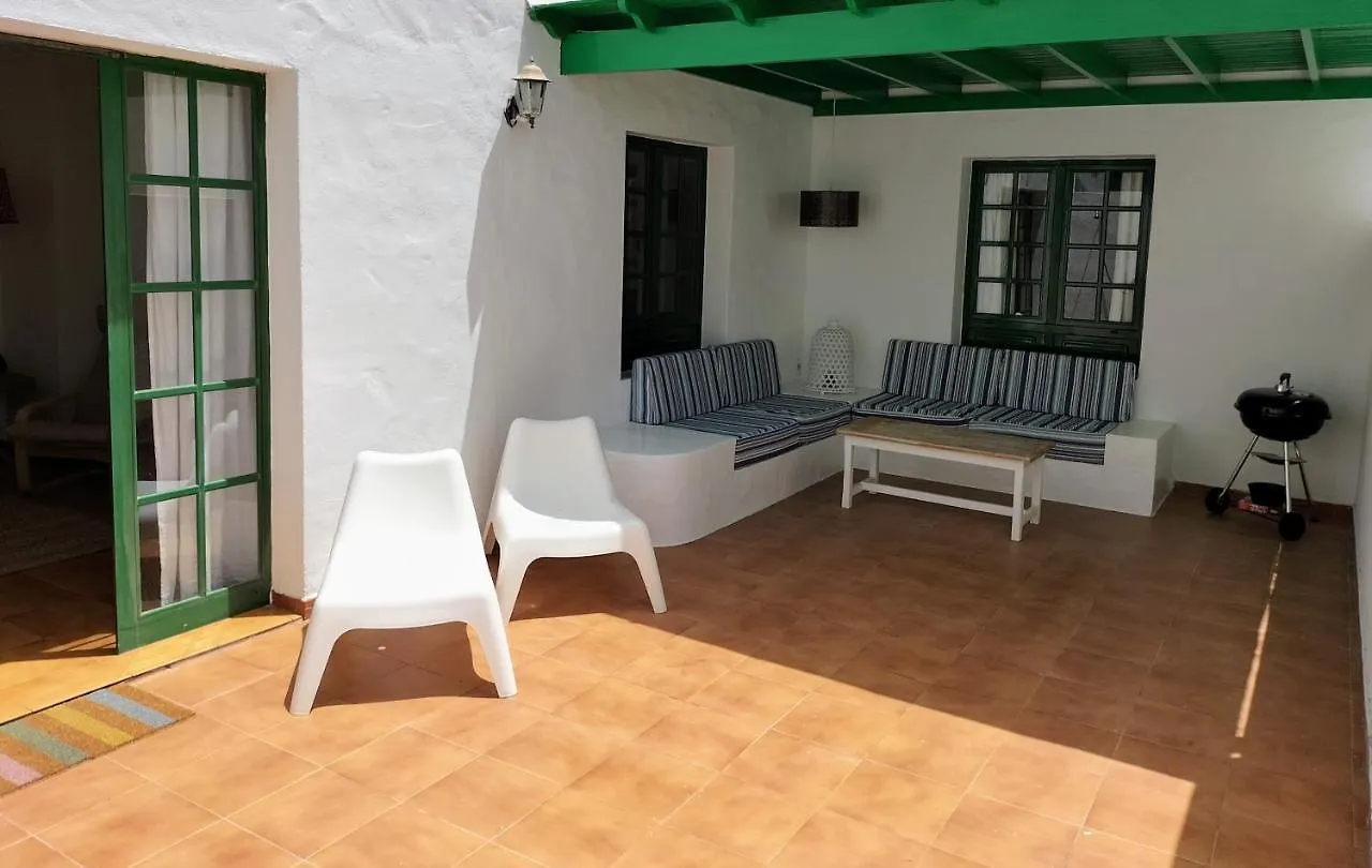 Apartamento Amura En Playa De Las Cucharas Costa Teguise 0*,  Spain